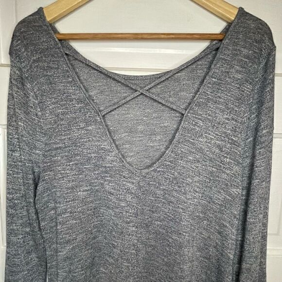 Hayden Dress w/ Lace Sleeve Detail and Cross Back - Picture 5 of 9